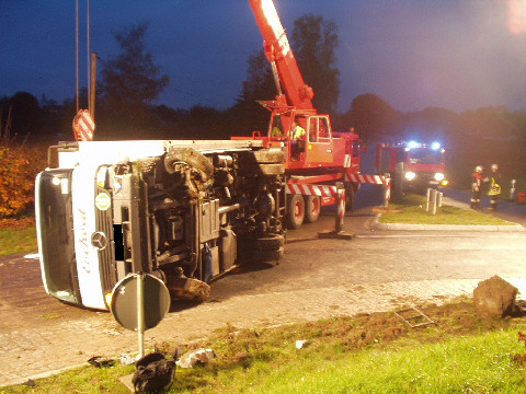 Umgestürzter Lkw