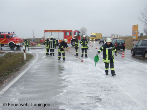 Reinigen der Fahrbahn