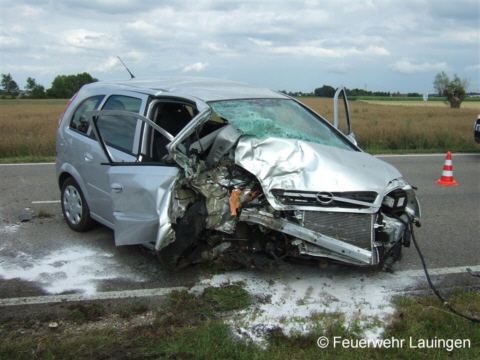 Beschädigtes Unfallfahrzeug