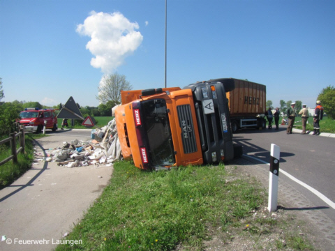 Umgestürzter Lkw