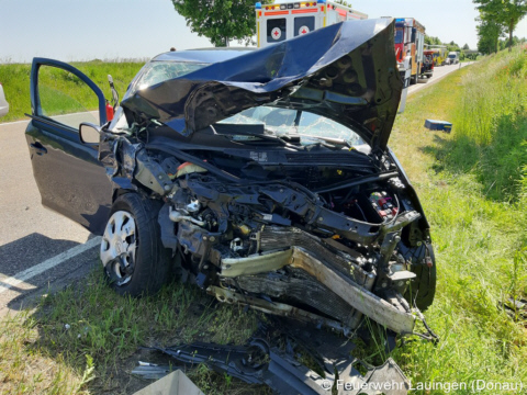 beschädigtes Unfallfahrzeug